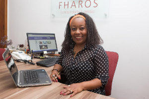 Cartão de crédito e dívidas é o tema do artigo de Dora Ramos | Foto: Divulgação