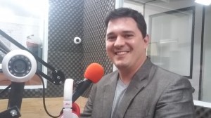 T%hiago Gonzales, da Adoxy, fala sobre equipamentos de tratamento estético | Foto: Mega Brasil