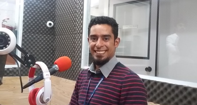 Cláudio Augusto explica o funcionamento da microfranquia Mania de Passar, serviço de passadoria de roupa | Foto: Mega Brasil