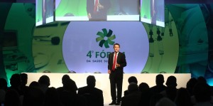 Robert Pearl participou do 4º Fórum da Saúde Suplementar, a convite da FenaSaúde | Foto: Divulgação