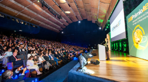 Cerimônia de entrega do PrêmioABT em 2019, no auditório do Memorial da América Latina | Foto: Garrido Marketing