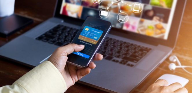 A Internet facilitou o acesso a informações ao consumidor, fato a ser comemorado neste Deia do Consumidor | Foto: Divulgação