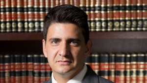 Para Gustavo Pires Ribeiro, em vez da robotização, a assessoria especializada e preventiva é indicada para a redução dos litígios | Foto: Divulgação