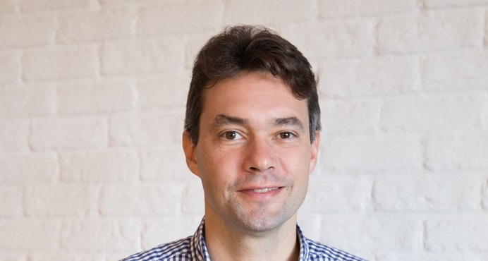 As informações pessoais são importantes ativos de propaganda, marketing, direcionamento de vendas e composição de produtos, diz Eduardo Tardelli, CEO da upLexis | Foto: Divulgação