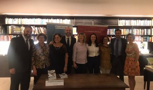 Profissionais que participam da obra “Relacionamento com Clientes”, organizado por Fábio Lopes | Foto: Divulgação