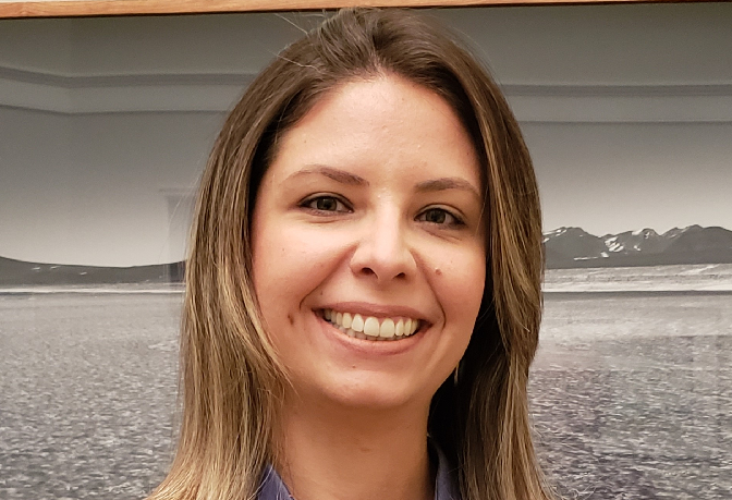 O artigo 51 do CDC determina a anulação da cláusula abusiva que coloque o consumidor em desvantagem exagerada, diz Larissa Claudino Delarissa | Foto: Divulgação