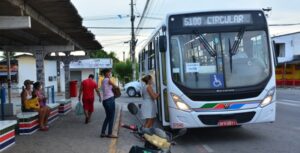 saúde e transporte