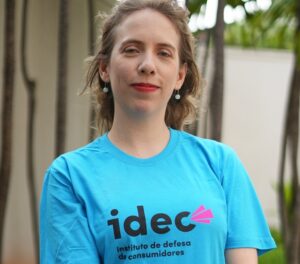 Marina Paullelli, advogada do programa de Saúde do Idec, falou sobre cancelamento unilateral de planos de saúde